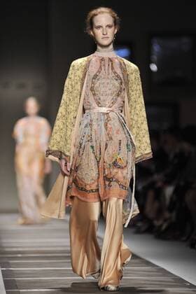 Milan Fashion Week, Women Spring Summer 2016. Milano, Moda Donna, Primavera Estate 2016. ETRO catwalk Pictured: models  RiccardoxGiordano Fotosicki