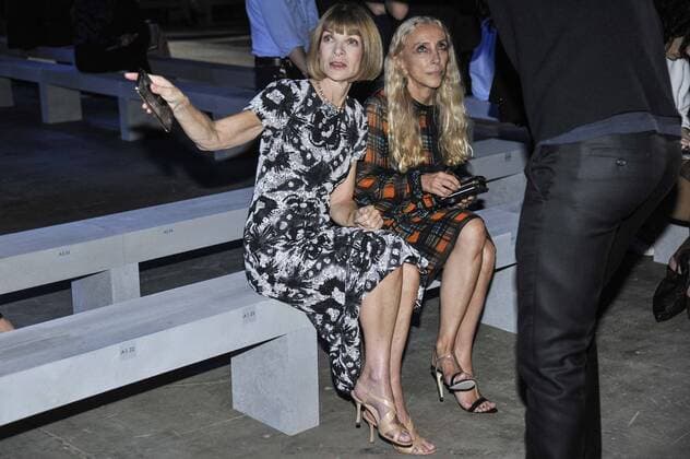 Milan Fashion Week, Women Spring Summer 2016. Milano, Moda Donna, Primavera Estate 2016. VERSACE arrivalsPictured: Anna Wintour und Franca Sozzani  RiccardoxGiordanox Fotosicki