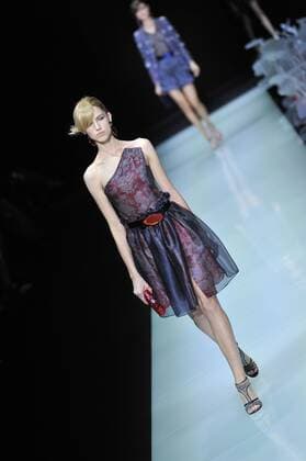 ENTERTAINMENT MODE Mailand Fashion Week - Giorgio Armani Modenschau Milan Fashion Week, Women Spring Summer 2016. Milano, Moda Donna, Primavera Estate 2016. GIORGIO ARMANIcatwalk Pictured: models  RiccardoxGiorrdanox Fotosicki