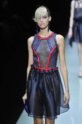 ENTERTAINMENT MODE Mailand Fashion Week - Giorgio Armani Modenschau Milan Fashion Week, Women Spring Summer 2016. Milano, Moda Donna, Primavera Estate 2016. GIORGIO ARMANIcatwalk Pictured: models  RiccardoxGiorrdanox Fotosicki