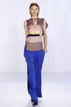 ENTERTAINMENT MODE Mailand Fashion Week - Mila Schön Modenschau Milan Fashion Week, Women Spring Summer 2016. Milano, Moda Donna, Primavera Estate 2016. MILA SCHON catwalk Pictured: models  SimonaxChioccia Fotosicki