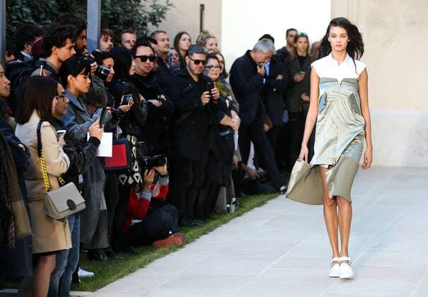 A model takes to the catwalk during the presentation of Each x Other s collection as part of the 2016 Spring-Summer ready-to-wear Fashion Week in Paris, on September 29, 2015.  PAR20150929107 MAYAxVIDON-WHITE