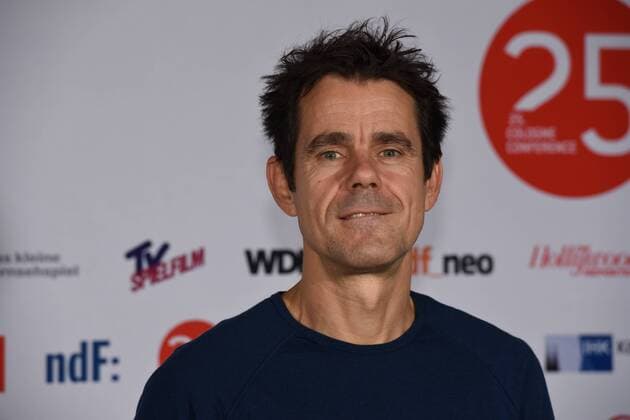 Der Regisseur Tom Tykwer kommt am 01.10.2015 in Köln zur Preisverleihung der 25. Cologne Conference. Ausgezzeichnet werden herausragende Leistungen aus der internationalen Film- und Fernsehbranche. Vom 25.09. bis 01.10. findet das Festival für herausragendes Fernsehen und unabhängige Filmkultur in Köln statt.