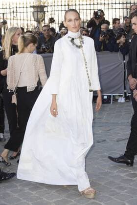 Leelee Sobieski - Paris Fashion Week, Modenschau Christian Dior - Paris, Frankreich - 02 10 2015 JBAutissier Panoramic 