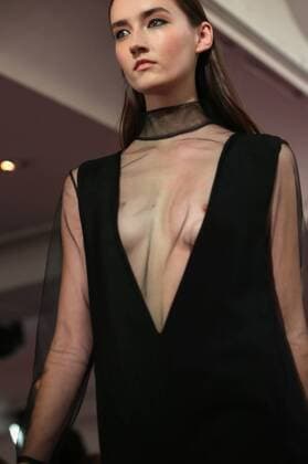 A model takes to the catwalk during the presentation of Diogo Miranda s collection as part of the 2016 Spring-Summer ready-to-wear Fashion Week in Paris, on October 3, 2015.  PAR20151003103 MAYAxVIDON-WHITE