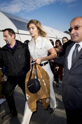 Gigi Hadid - Paris Fashion Week, Modenschau Elie Saab - Paris, Frankreich - 03 10 2015 JBAutissier Panoramic 