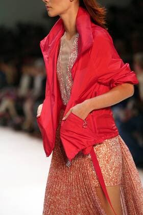 A model takes to the catwalk during the presentation of Akris collection as part of the 2016 Spring-Summer ready-to-wear Fashion Week in Paris, on October 4, 2015.  PAR20151004109 MAYAxVIDON-WHITE