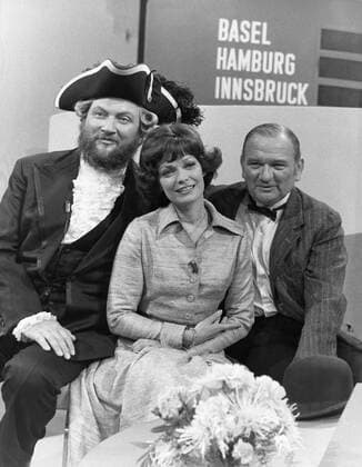 Elftraud - auch Elfi - von Kalckreuth als Moderatorin mit Ivan Rebroff und Fritz Muliar der ZDF Sendung Spaß mit Musik am 20.06.1978. Copyright: Roba RobaxArchiv UnitedArchives00284