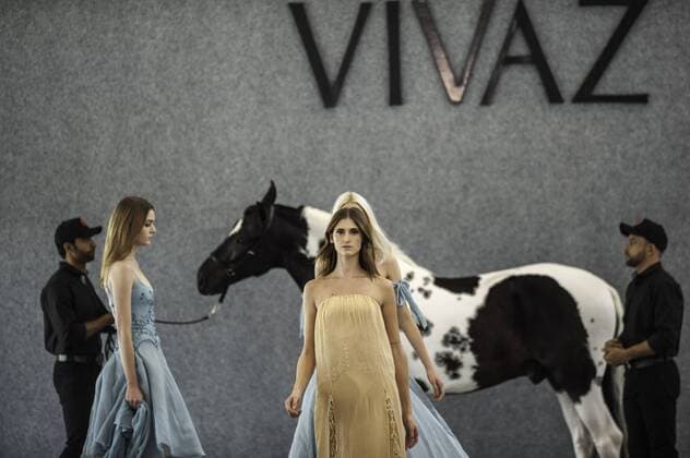 BELO HORIZONTE, MG - 06 10 2015: MINING TREND AUTUMN WINTER 2016 - Model for parade Grife VIVAZ in the 17th edition of Trend Autumn Winter Mines 2016 06 to October 09 at Expominas - Avenida Amazonas, 6030 - Gameleira - BH - MG. .  Mour?oxPanda