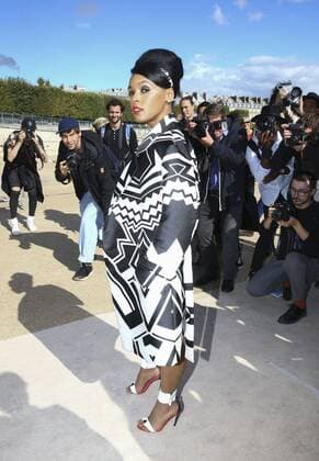 Janelle Monae CELEBRITES : Modenschau Valentino - Pret a Porter Printemps Ete 2016 - 06 10 2015 GwendolineLeGoffx 
