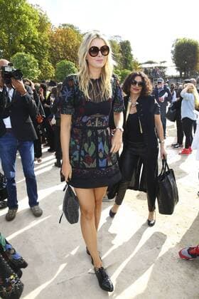 Maria Sharapova CELEBRITES : Modenschau Valentino - Pret a Porter Printemps Ete 2016 - 06 10 2015 GwendolineLeGoffx 