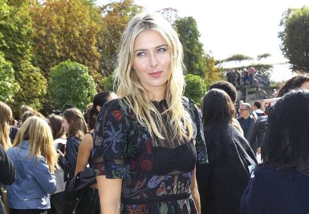 Maria Sharapova CELEBRITES : Modenschau Valentino - Pret a Porter Printemps Ete 2016 - 06 10 2015 GwendolineLeGoffx 