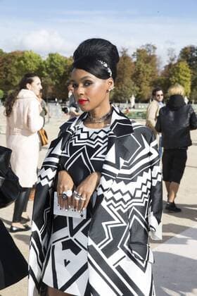 Janelle Monae CELEBRITES : Modenschau Valentino - Pret a Porter Printemps Ete 2016 - 06 10 2015 GwendolineLeGoffx 