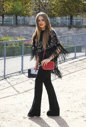 Kristina Bazan CELEBRITES : Modenschau Valentino - Pret a Porter Printemps Ete 2016 - 06 10 2015 GwendolineLeGoffx 