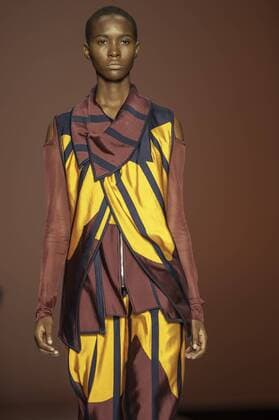 BELO HORIZONTE, MG - 06 10 2015: MINING TREND AUTUMN WINTER 2016 - Model for parade Grife Faven in the 17th edition of Trend Autumn Winter Mines 2016 06 to October 09 at Expominas - Avenida Amazonas, 6030 - Gameleira - BH - MG. .  Mour?oxPanda