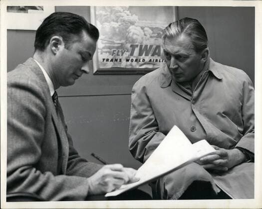 1974 - Idlewild Airport, N.Y., Feb 11 -- Kurt Georg Kiesinger, foreign affairs spokesman of the West German Government, and vice president of the consultative assembly of the council of Europe, is shown talking to a reporter on his arrival here this morning via TWA from Frankfurt. He is here for informal talks with members of congress and the state department. - ZUMAk09_