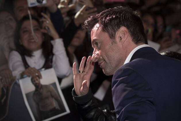 MEXICO CITY, Oct. 6, 2015 -- Australian actor Hugh Jackman greets during the red carpet of the movie Pan , in Mexico City, capital of Mexico, on Oct. 6, 2015. Alejandro Ayala) (da) (sp) MEXICO-MEXICO CITY-CINEMA-PAN e AlejandroxAyala 
