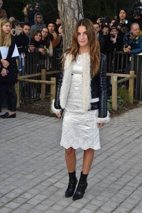 Joana Preiss CELEBRITES : Modenschau Louis Vuitton - Pret a Porter Printemps Ete 2016 - 07 10 2015 LIONELURMANx 