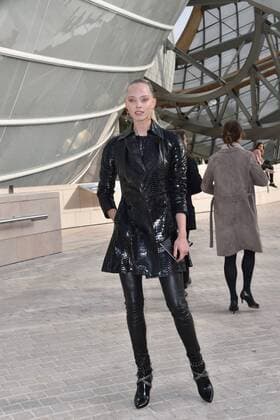 Tanya Dziahileva (Tanya Dyagileva) CELEBRITES : Modenschau Louis Vuitton - Pret a Porter Printemps Ete 2016 - 07 10 2015 