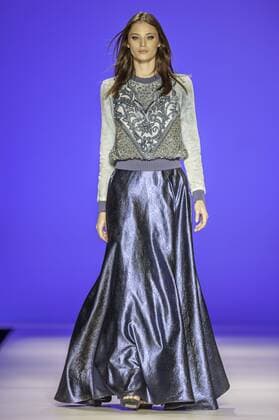 BELO HORIZONTE, MG - 06 10 2015: MINING TREND AUTUMN WINTER 2016 - Model for parade Grife FABIANA MILAZZO in the 17th edition of Trend Autumn Winter Mines 2016 06 to October 09 at Expominas - Avenida Amazonas, 6030 - Gameleira - BH -. MG.  Mour?oxPanda