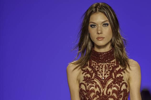 BELO HORIZONTE, MG - 06 10 2015: MINING TREND AUTUMN WINTER 2016 - Model during the parade at MILAZZO Grife FABIANA 17ª ? Ediç? the Minas Trend Autumn Winter 2016 06 to October 09 at Expominas - Avenida Amazonas, 6030 -. gameleira - BH - MG.  Mour?oxPanda