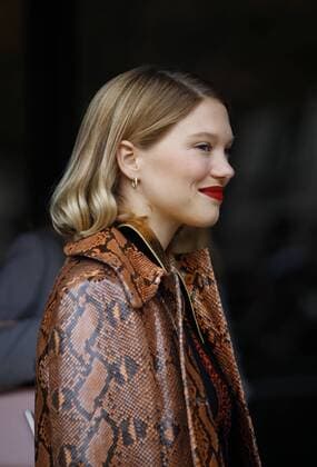 Lea Seydoux CELEBRITES : Modenschau Miu Miu - Pret a Porter Printemps Ete 2016 - 07 10 2015 GwendolineLeGoffx 