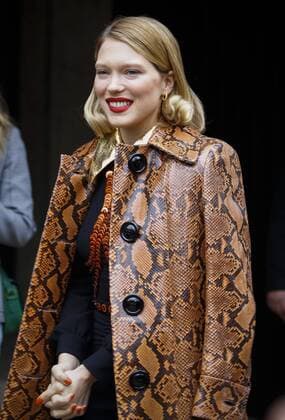 Lea Seydoux CELEBRITES : Modenschau Miu Miu - Pret a Porter Printemps Ete 2016 - 07 10 2015 GwendolineLeGoffx 