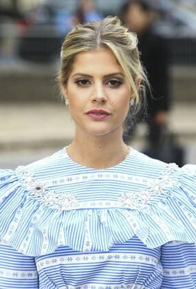 Lala Rudge CELEBRITES : Modenschau Miu Miu - Pret a Porter Printemps Ete 2016 - 07 10 2015 GwendolineLeGoffx 
