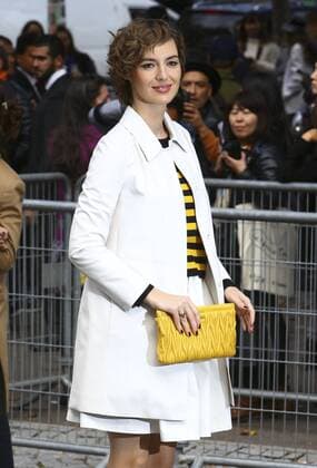 Louise Bourguoin CELEBRITES : Modenschau Miu Miu - Pret a Porter Printemps Ete 2016 - 07 10 2015 GwendolineLeGoffx 