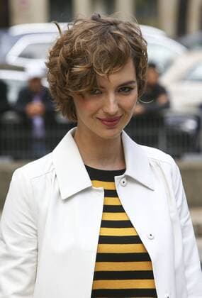 Louise Bourguoin CELEBRITES : Modenschau Miu Miu - Pret a Porter Printemps Ete 2016 - 07 10 2015 GwendolineLeGoffx 