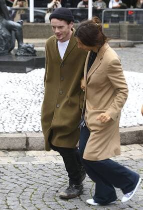 Anton Yelchin CELEBRITES : Modenschau Miu Miu - Pret a Porter Printemps Ete 2016 - 07 10 2015 GwendolineLeGoffx 