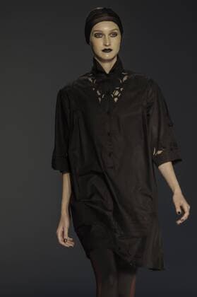 BELO HORIZONTE, MG - 07 10 2015: MINING TREND AUTUMN WINTER 2016 - Model for parade Grife LINO Villaventura in the 17th edition of Trend Autumn Winter 2016 Mines from 06 to 09 October at Expominas - Avenida Amazonas, 6030 - Gameleira - BH -. MG.  Mour?oxPanda