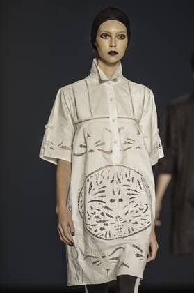 BELO HORIZONTE, MG - 07 10 2015: MINING TREND AUTUMN WINTER 2016 - Model for parade Grife LINO Villaventura in the 17th edition of Trend Autumn Winter 2016 Mines from 06 to 09 October at Expominas - Avenida Amazonas, 6030 - Gameleira - BH -. MG.  Mour?oxPanda