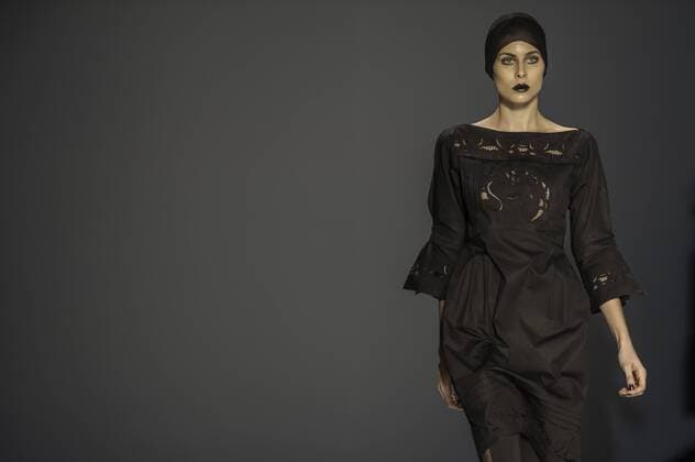 BELO HORIZONTE, MG - 07 10 2015: MINING TREND AUTUMN WINTER 2016 - Model for parade Grife LINO Villaventura in the 17th edition of Trend Autumn Winter 2016 Mines from 06 to 09 October at Expominas - Avenida Amazonas, 6030 - Gameleira - BH -. MG.  Mour?oxPanda