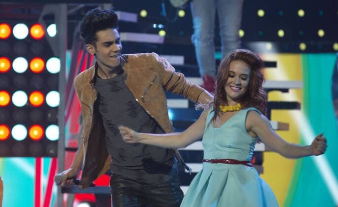 Oct. 8, 2015 - Hollywood, CALIFORNIA, USA - CD9 performs at the Latin American Music Awards, Thursday 08 October 2015, at Dolby Theater In Hollywood, California. .ARMANDO ARORIZO Hollywood USA - ZUMAa60_