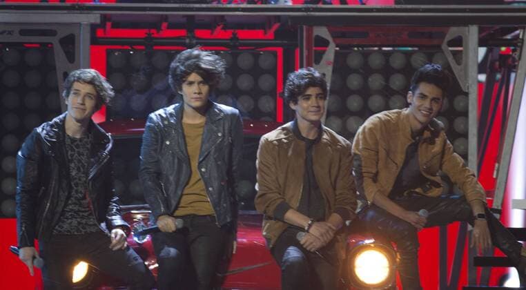 Oct. 8, 2015 - Hollywood, CALIFORNIA, USA - CD9 performs at the Latin American Music Awards, Thursday 08 October 2015, at Dolby Theater In Hollywood, California. .ARMANDO ARORIZO Hollywood USA - ZUMAa60_
