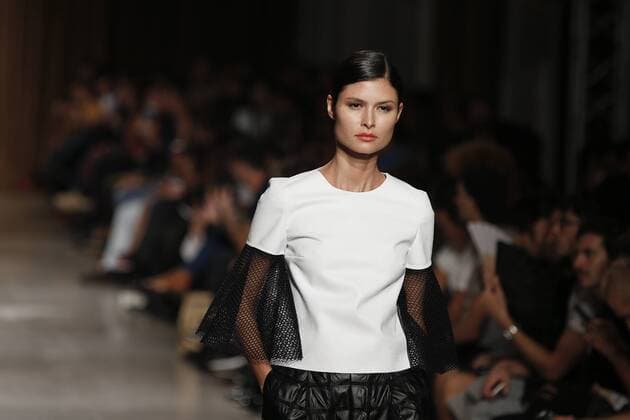 Oct. 10, 2015 - Lisbon, Portugal - Model presents spring summer 2016 creation by designer Miguel Vieira during the 45rd edition of Moda Lisboa Fashion Week at the Patio da Gale on Terreiro do Paco Square in Lisbon on October 10, 2015. NURPHOTO CARLOS PALMA. Lisbon Portugal  - ZUMAn230