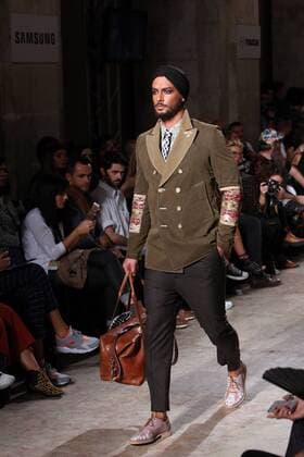 Oct. 11, 2015 - Lisbon, Portugal - The Portuguese fashion designer Nuno Gama presents the Spring Summer 2016 creations during Lisbon Fashion Week - Moda Lisboa The Timers at the Patio da Gale on Terreiro do Paco Square in Lisbon on October 10, 2015. Lisbon Portugal  - ZUMAn230