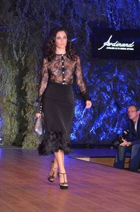 Oct. 10, 2015 - Naples, Italy - Ferdinand s collection 2015-2016 pret a porter, wedding, violet, flowers, at Ti sposo Fashion Show Naples Italy - ZUMAp133