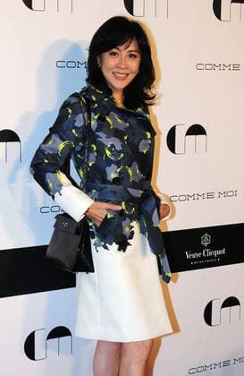 SHANGHAI, CHINA - OCTOBER 12: (CHINA OUT) Actress Carina Lau attends the Comme Moi Fashion Show on October 12, 2015 in Shanghai, China.  CFP474265452