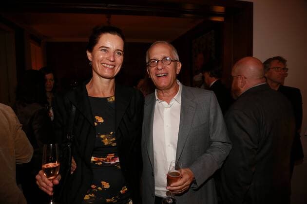 Hollywood in Vienna - Gala der Filmmusik Wien, US Residenz, 13. 10. 2015 James Newton HOWARD mit Frau Annica HOWARD