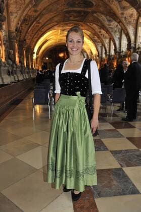 Magdalena Neuner Bayerische Verdienstorden Verleihung Antiquarium der Residenz München München 14. Oktober 2015