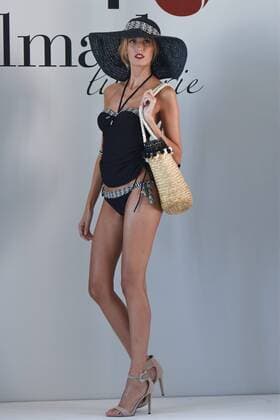 Desfile de lenceria del 40 aniversario de Selmark en Madrid. 588 cordon press Lingerie fashion show of the 40th anniversary of Selmark in Madrid. Cordon Press 