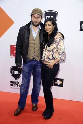 Christian Ulmen mit Gattin Collien Ulmen-Fernandes beim Musikexpress Style Award 2015 im Kosmos. Berlin, 15.10.2015 Foto:xS.xGabschx xFuturexImage
