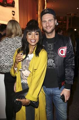 Alexandra Maurer mit Begleitung beim Musikexpress Style Award 2015 im Kosmos. Berlin, 15.10.2015 Foto:xS.xGabschx xFuturexImage