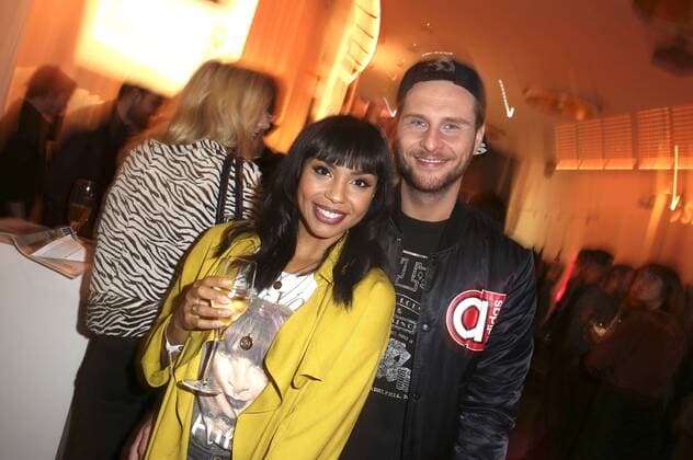 Alexandra Maurer mit Begleitung beim Musikexpress Style Award 2015 im Kosmos. Berlin, 15.10.2015 Foto:xS.xGabschx xFuturexImage