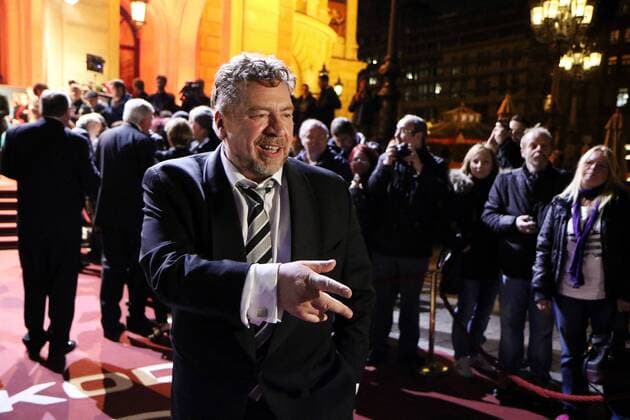 16.10.2015, Frankfurt, Alte Oper, roter Teppich, red Carpet Verleihung des Hessischen Film- und Kinopreises 2015 Schauspieler Armin Rohde auf dem roten Teppich
