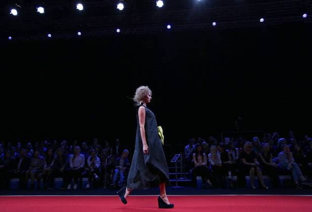 MOSCOW, RUSSIA. OCTOBER 16, 2015. A model wears a creation by designer Sergey Sysoyev for a spring summer 2016 collection at Plus Size Fashion Weekend Show during the 34th Moscow Fashion Week in Gostiny Dvor. Artyom Geodakyan TASS  TS00FFC0
