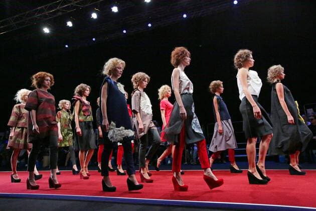 MOSCOW, RUSSIA. OCTOBER 16, 2015. Models wear creations by designer Sergey Sysoev for a spring summer 2016 collection at Plus Size Fashion Weekend Show during the 34th Moscow Fashion Week in Gostiny Dvor. Artyom Geodakyan TASS  TS00FFBB