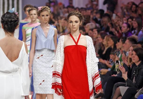 Oct. 16, 2015 - Kiev, Ukraine - A model presents a creation by Ukrainian designer ELENA BURBA during the Ukrainian Fashion Week in Kiev, Ukraine, 16 October 2015. The event presents Spring Summer 2016 collections by Ukrainian and international designers from 14 to 20 October. Kiev Ukraine - ZUMAg194